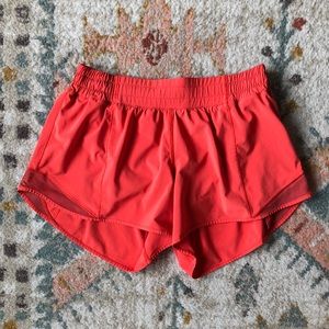 Lululemon Hotty Hot Shorts - Size 8